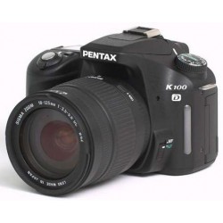 Pentax K100D su standartiniu objektyvu